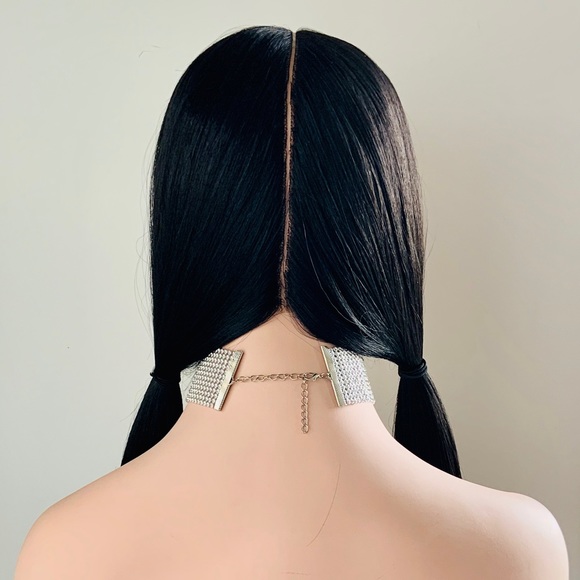 A Long Gorgeous 32” Lace Front 32” Wig that is Ideal  for 2 French Braids 🙌 - Picture 10 of 16